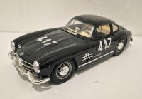 Mercedes 300 SL - Burago - 1:18 - ODLICAN!